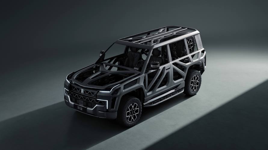 成都323仰望U8硬派越野的科技魅力，国能汽车对传统燃油车市场的冲击